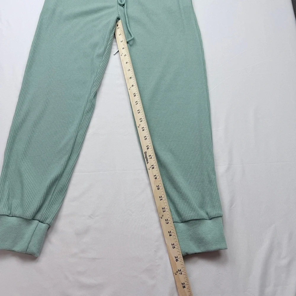 PRETTY-GARDEN knitted loungewear outfit. Ribbed 2pc set